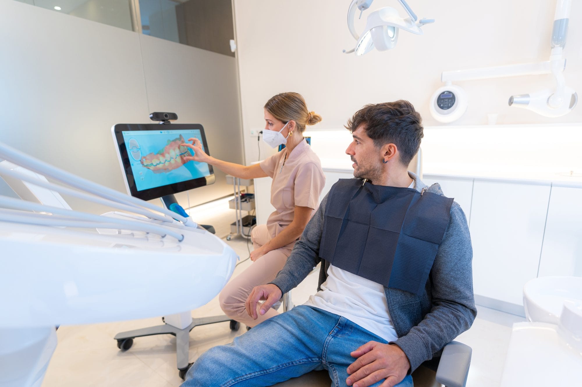 Modern Dentistry: Technology for a Comfortable Experience